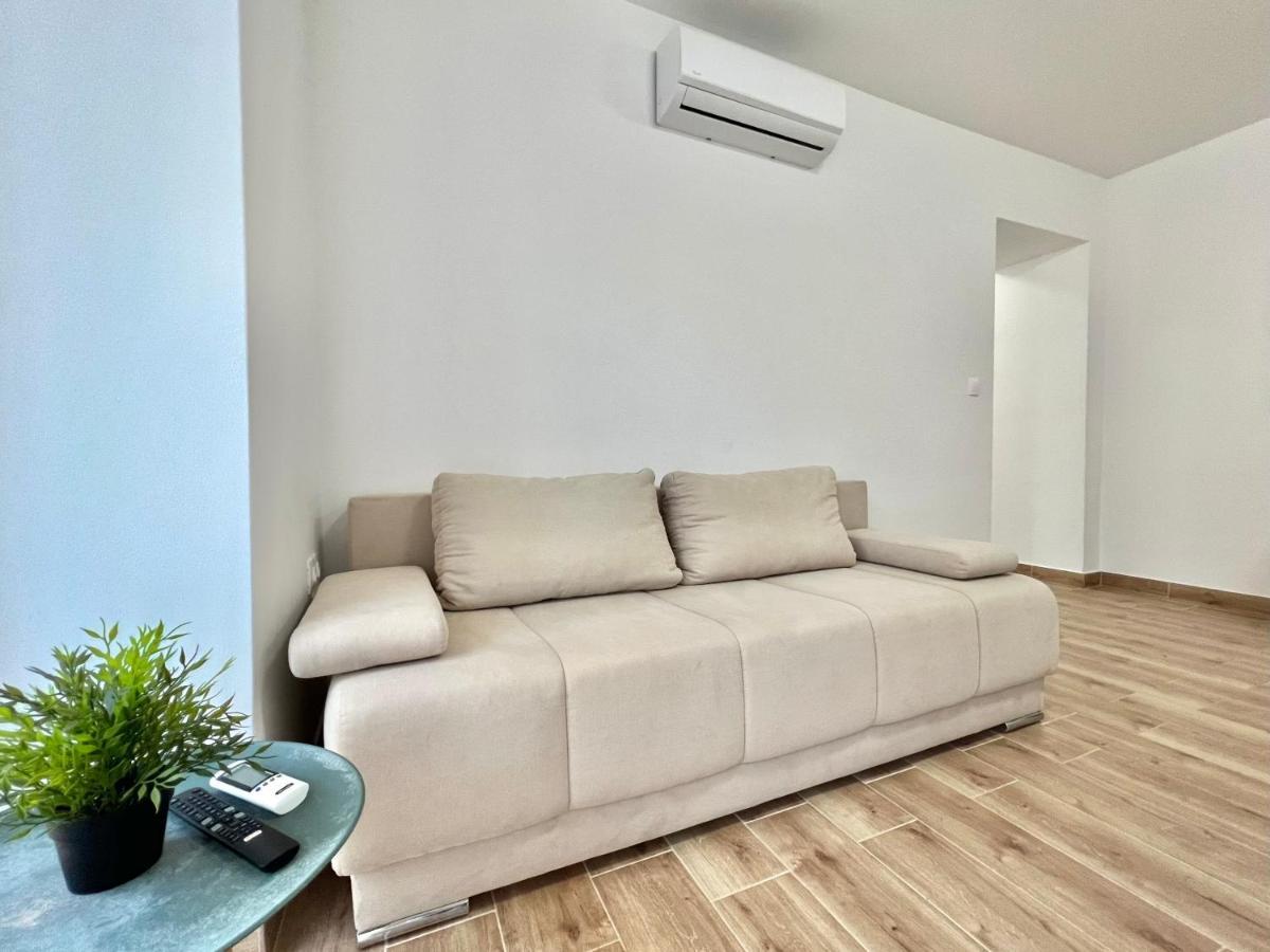 Fantasia Del Mare Apartment And Rooms Dramalj Bagian luar foto
