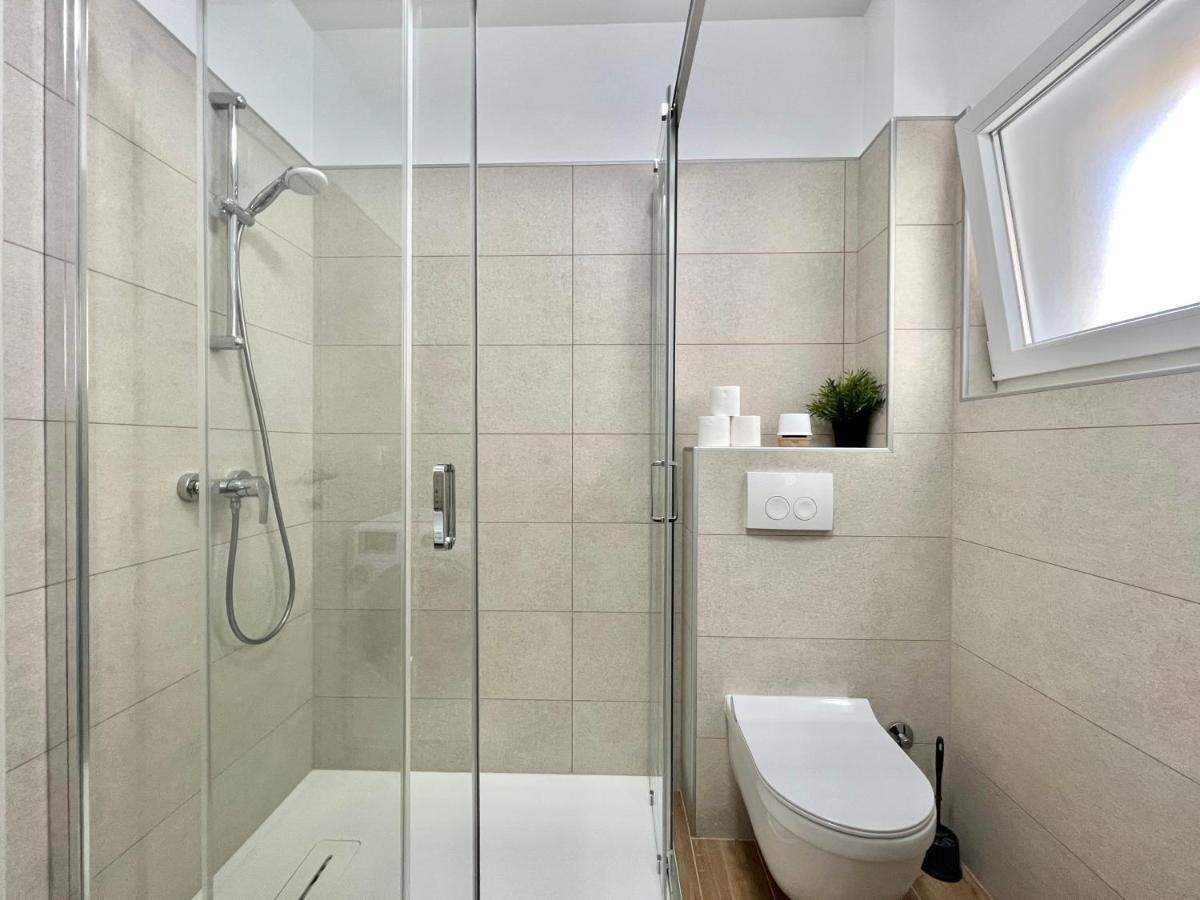 Fantasia Del Mare Apartment And Rooms Dramalj Bagian luar foto