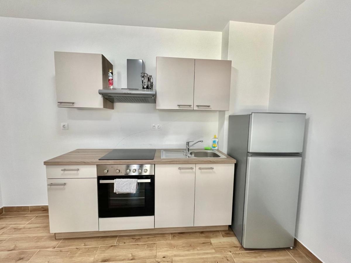 Fantasia Del Mare Apartment And Rooms Dramalj Bagian luar foto