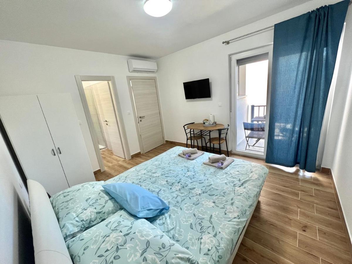 Fantasia Del Mare Apartment And Rooms Dramalj Bagian luar foto