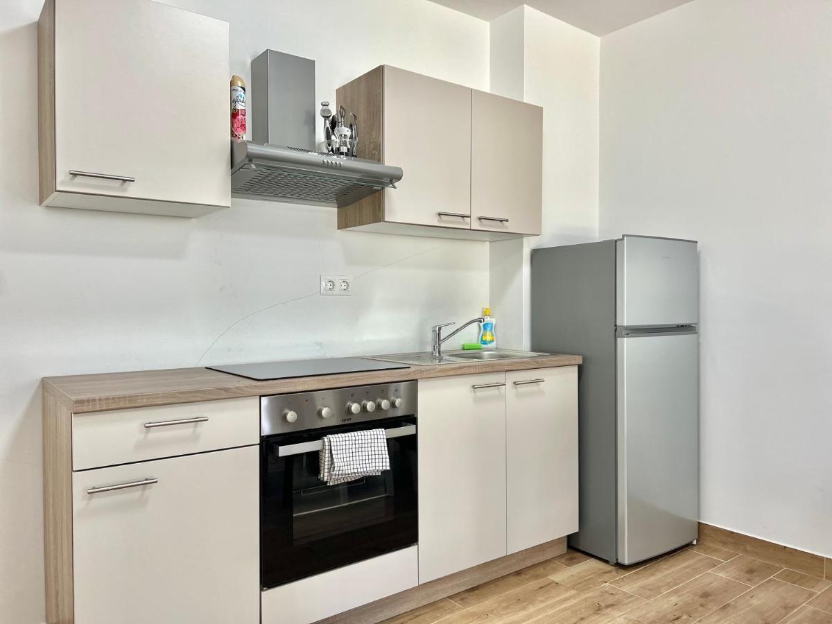 Fantasia Del Mare Apartment And Rooms Dramalj Bagian luar foto